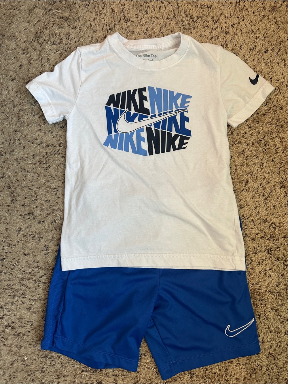 Nike Matching Set, size 7